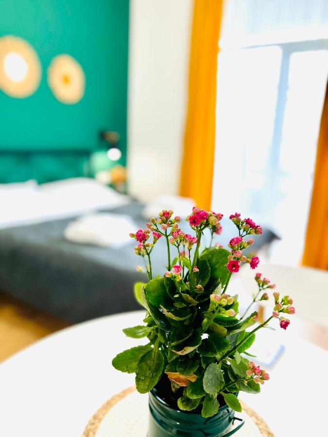 Ortachala Romantic Apartments Tbilisi ภายนอก รูปภาพ